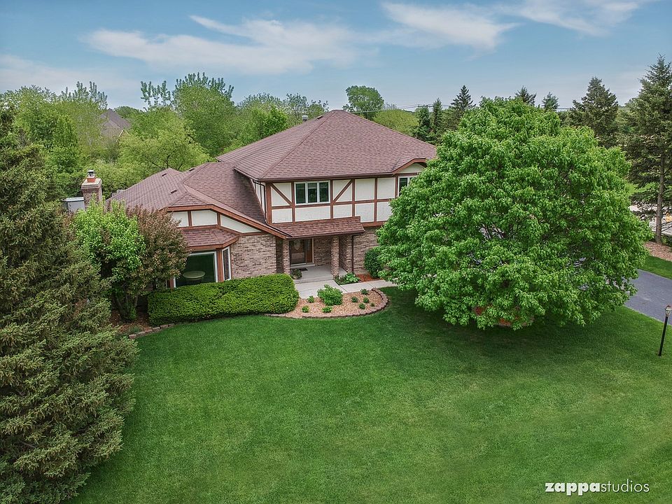 Custom Built 3 Car Garage Home. Beautifully upgraded and well maintained. Move right in- spotless. All major mechanical updates have been done including two zone heating and cooling PLUS upgraded Andersen Renewal Windows and MORE!