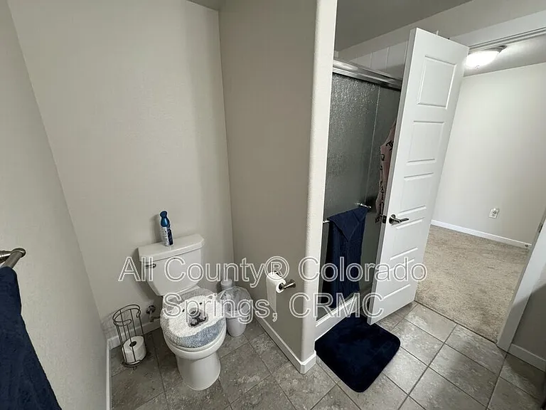 5755 Marlee Dr — Photo 28