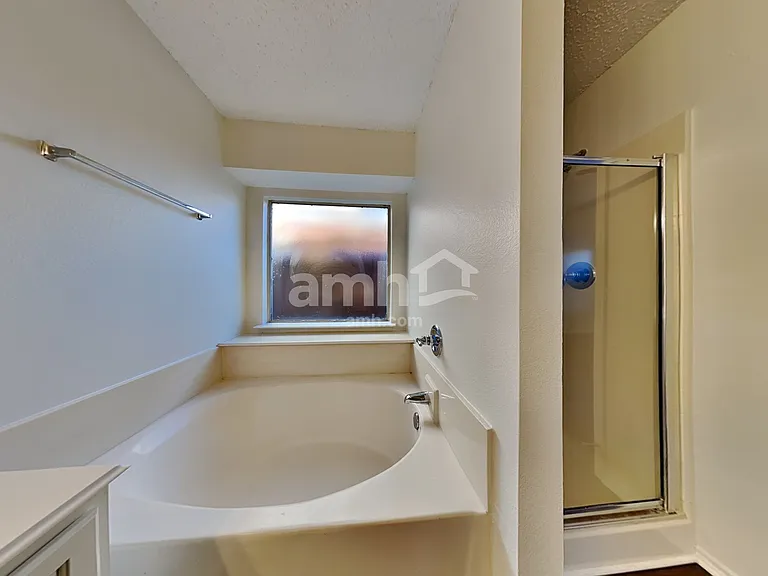 8629 Garden Springs Dr — Photo 11