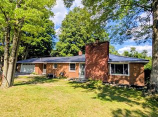 8853 Harding Ave, Farwell, MI 48622