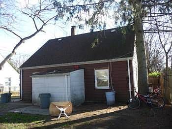 1st image of 4 Garland Ln