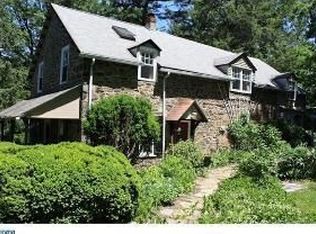 4107 Timber Ln, Philadelphia, PA 19129