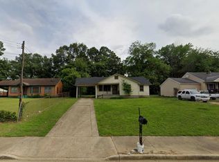 73 E Rollins Rd, Memphis, TN 38109