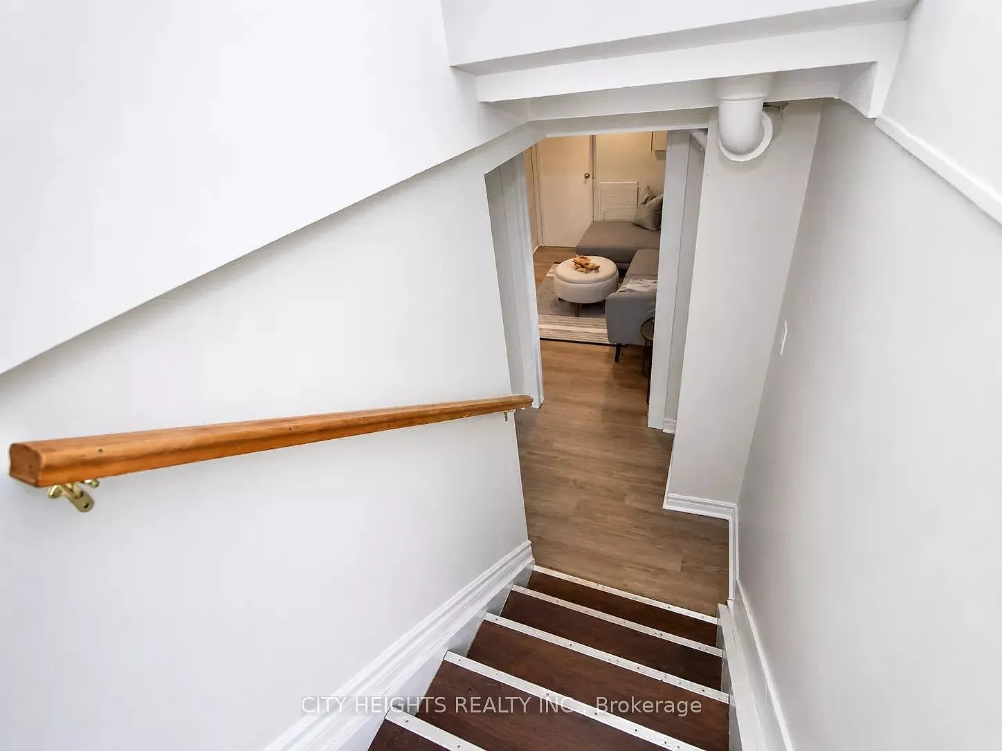 2 bed, $1,600 — Photo 3