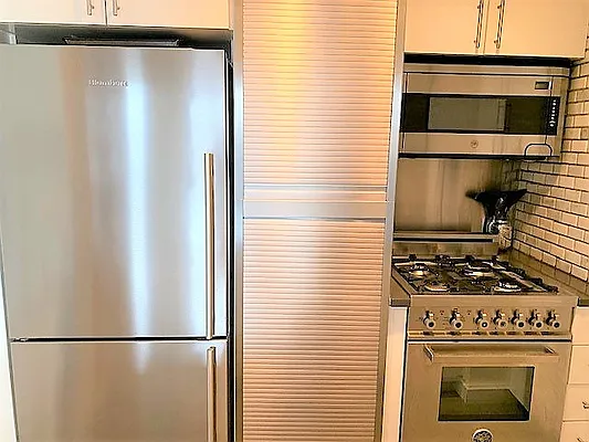 Rented by Corcoran | media 42