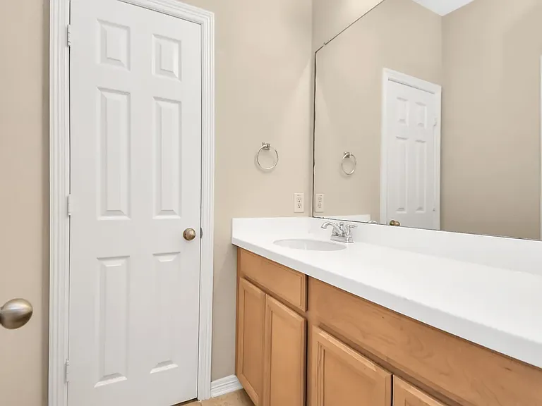 2504 Harbor Chase Dr — Photo 25