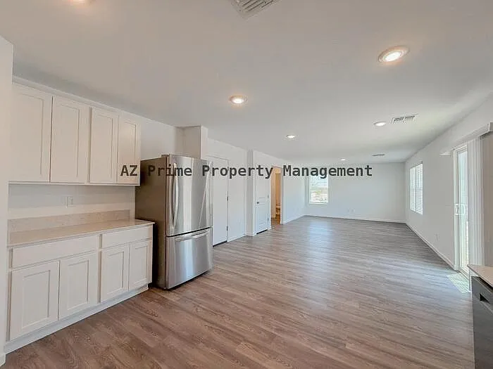 239 W Sonoran Vista Ct — Photo 8