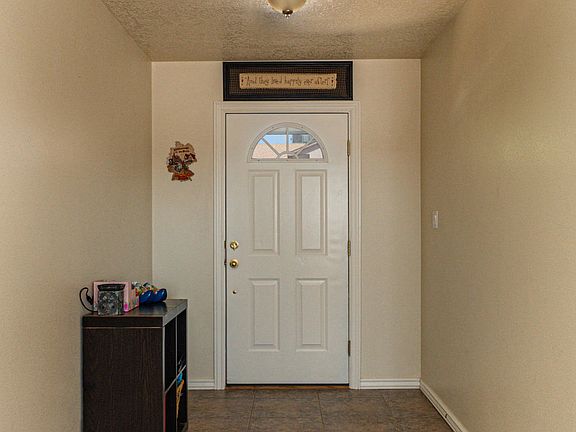 4th image of 609 Mesa Vista Dr