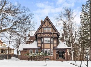 2220 E Superior St, Duluth, MN 55812