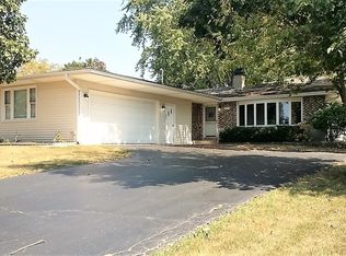 1019 Valewood Rd, Bartlett, IL 60103