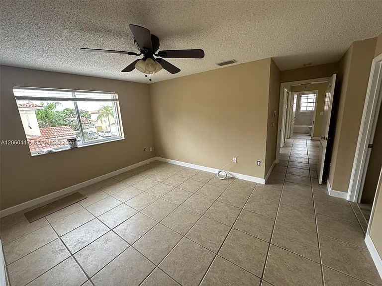 21514 SW 90th Ave — Photo 11