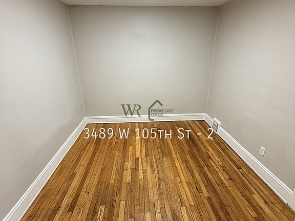 4th image of 3489 W 105th St Floor 2