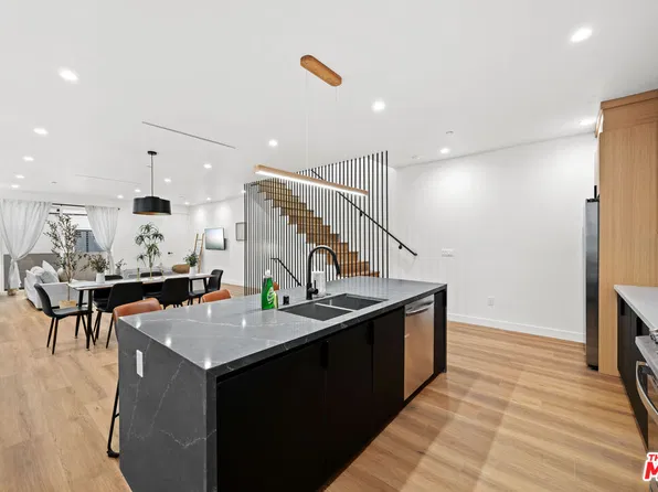 841 N McCadden Pl #B, Los Angeles, CA 90038