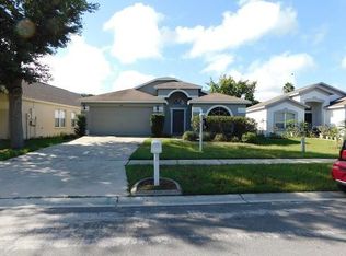 409 Sand Ridge Dr, Valrico, FL 33594