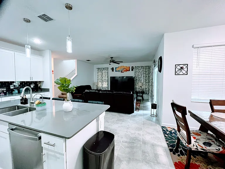 11498 Rhyme Ave — Photo 6