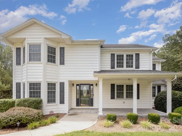 612 Park Ridge Rd, Albemarle, NC 28001