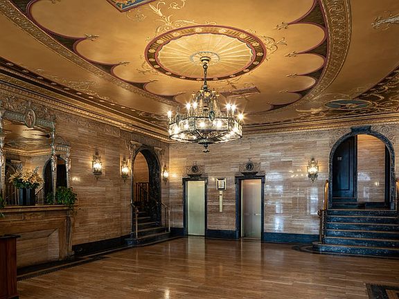 2nd image of 41 Eastern Pkwy APT 1D
