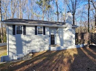 2172 Nancy Way, Loganville, GA 30052