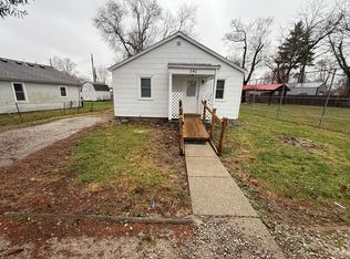 540 Parkway Dr, Columbus, IN 47201