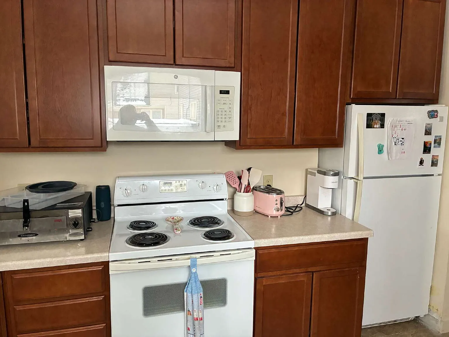 3 bed, 1.0 bath, $525 — Photo 4