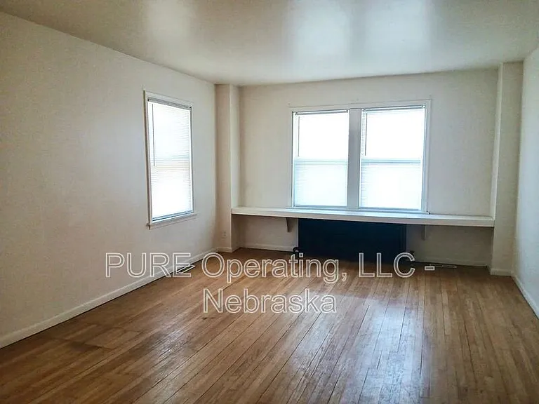 120 N 6th St — Photo 6