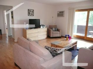 34 Paul St #N29, Newton Center, MA 02459