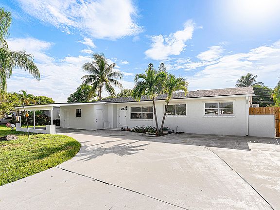 3rd image of 1438 Cindy Drive