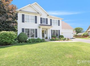 311 Carrie Ct, North Aurora, IL 60542