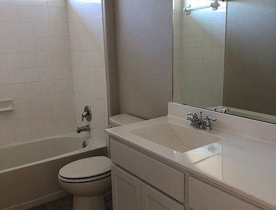 4th image of 1933 Alvarado Dr Round Rock Tx 78664 #1933