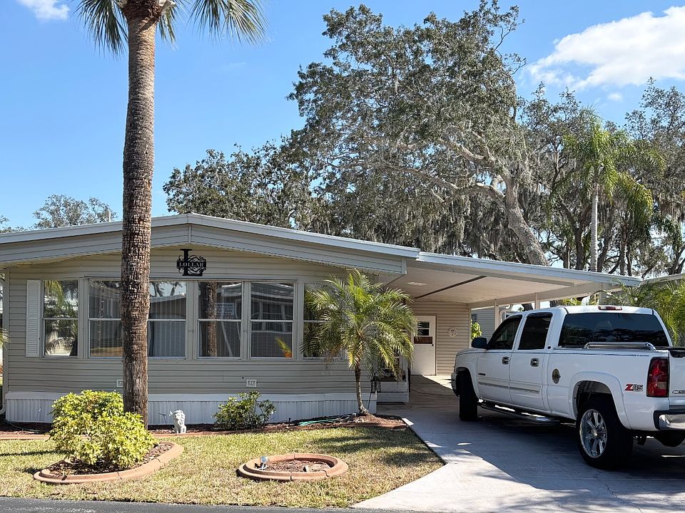 1st image of 3018 Vine Ln