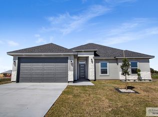 828 Kaylee Dr, La Feria, TX 78559