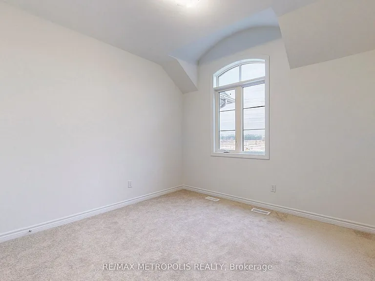 9 Caton Ln — Photo 44