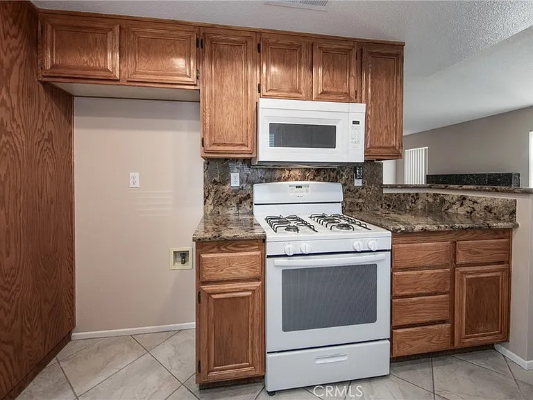 31255 Slate St #31255 — Photo 23