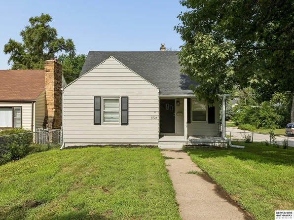 5724 Fontenelle Blvd, Omaha, NE 68111