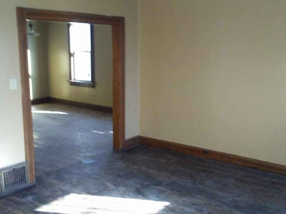 2nd image of 1644 N 28th St