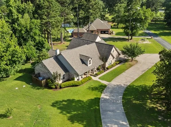 220 Quail Trl, Texarkana, TX 75501