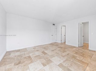 3642 NE 171st St APT 405, North Miami Beach, FL 33160