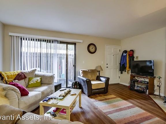 5th image of 2840 C St