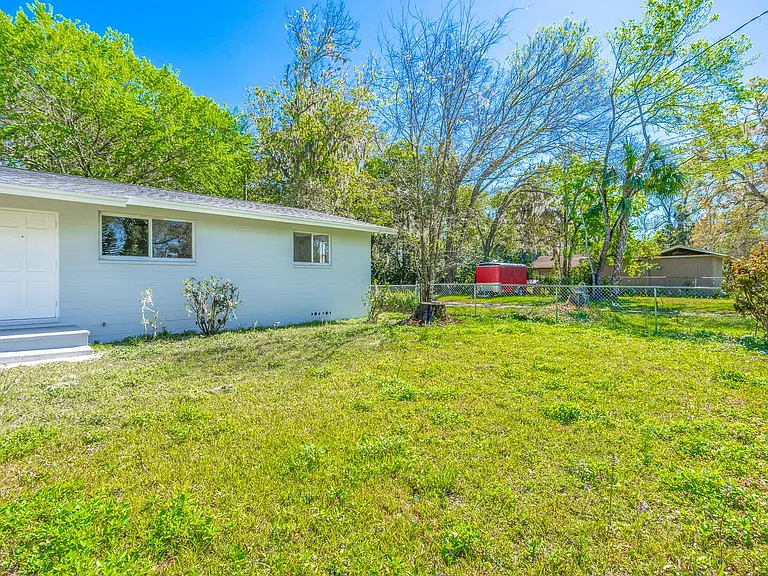 1707 Evergreen St — Photo 30