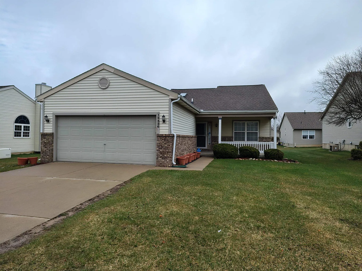 12426 Pagels Dr photo 1