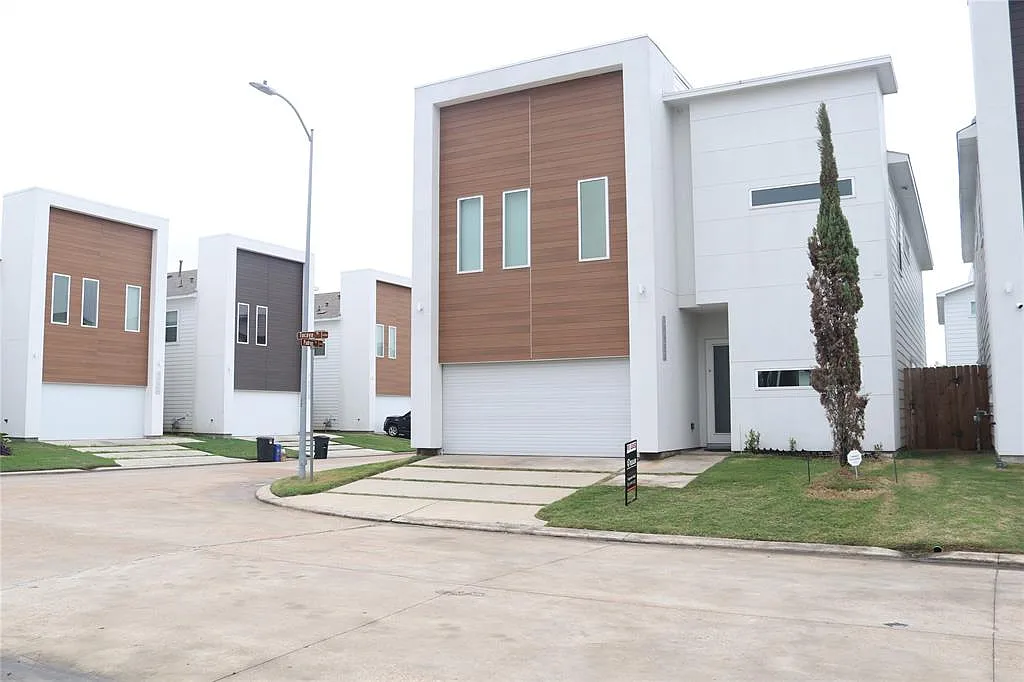 5403 Tocayo Pl — Photo 4