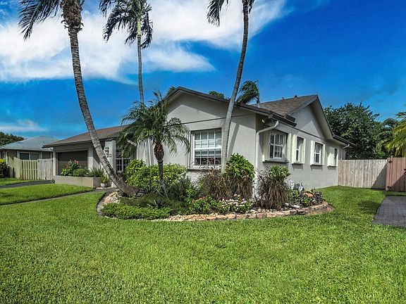 4th image of 11953 SW 56th Street