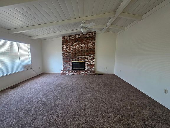 4th image of 2244 S Divisadero St