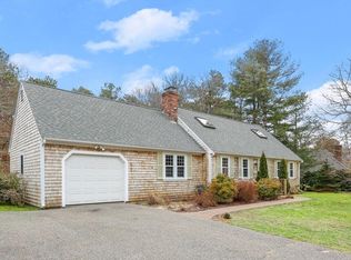 104 King Arthur Dr, Barnstable, MA 02630