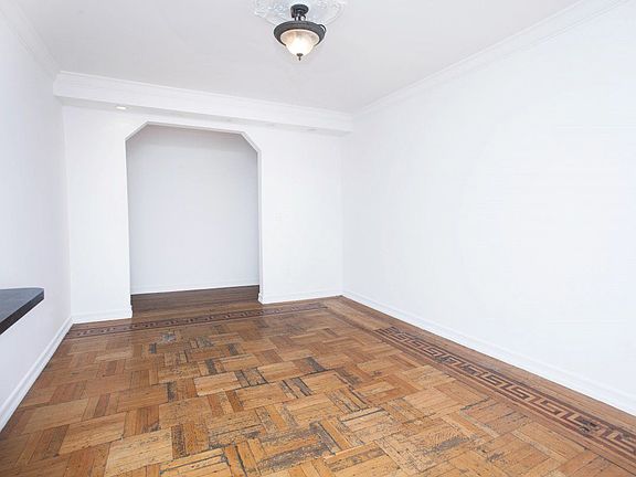 4th image of 601 W 149th St APT 42