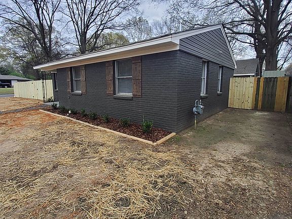 2nd image of 4873 Verne Rd