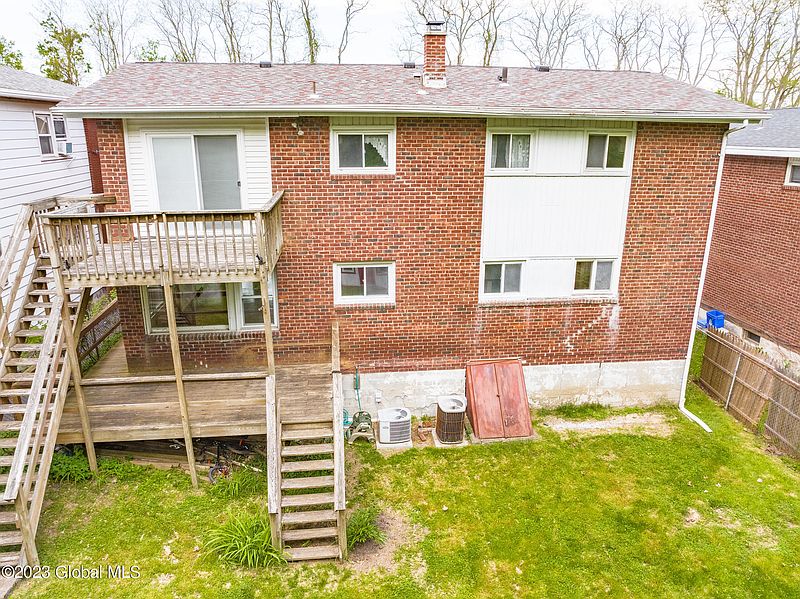 3rd image of 14 Eliot Avenue