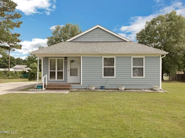 19611 Brighton Dr, Saucier, MS 39574