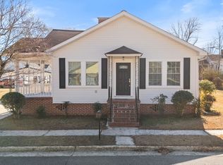 6 S 3rd St, Lindale, GA 30147