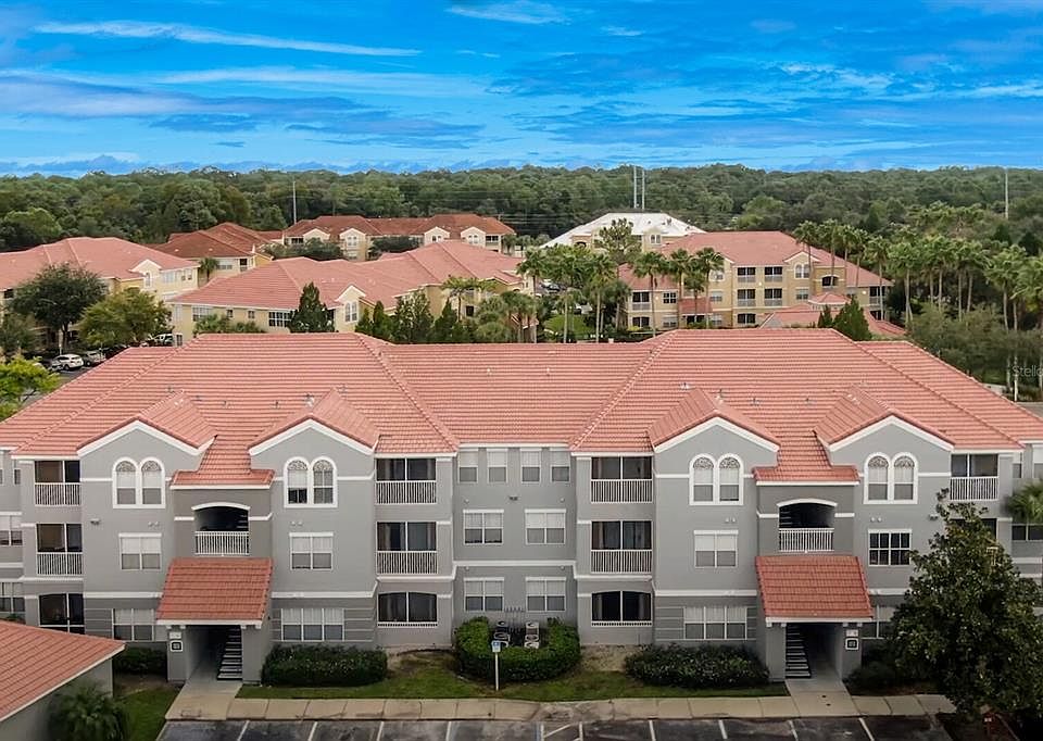 1st image of 18001 RICHMOND PLACE DRIVE #734